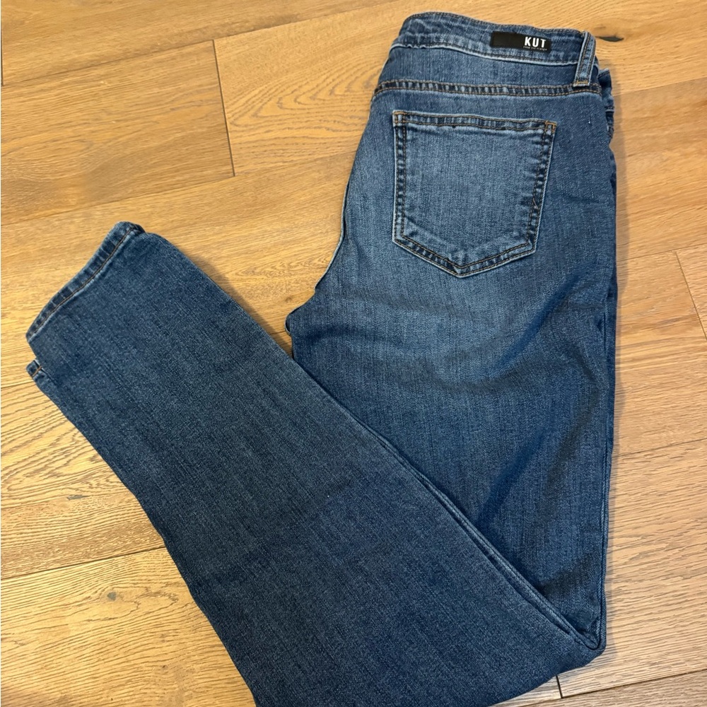 Kut from the Kloth Kurvy Diana Skinny Jean